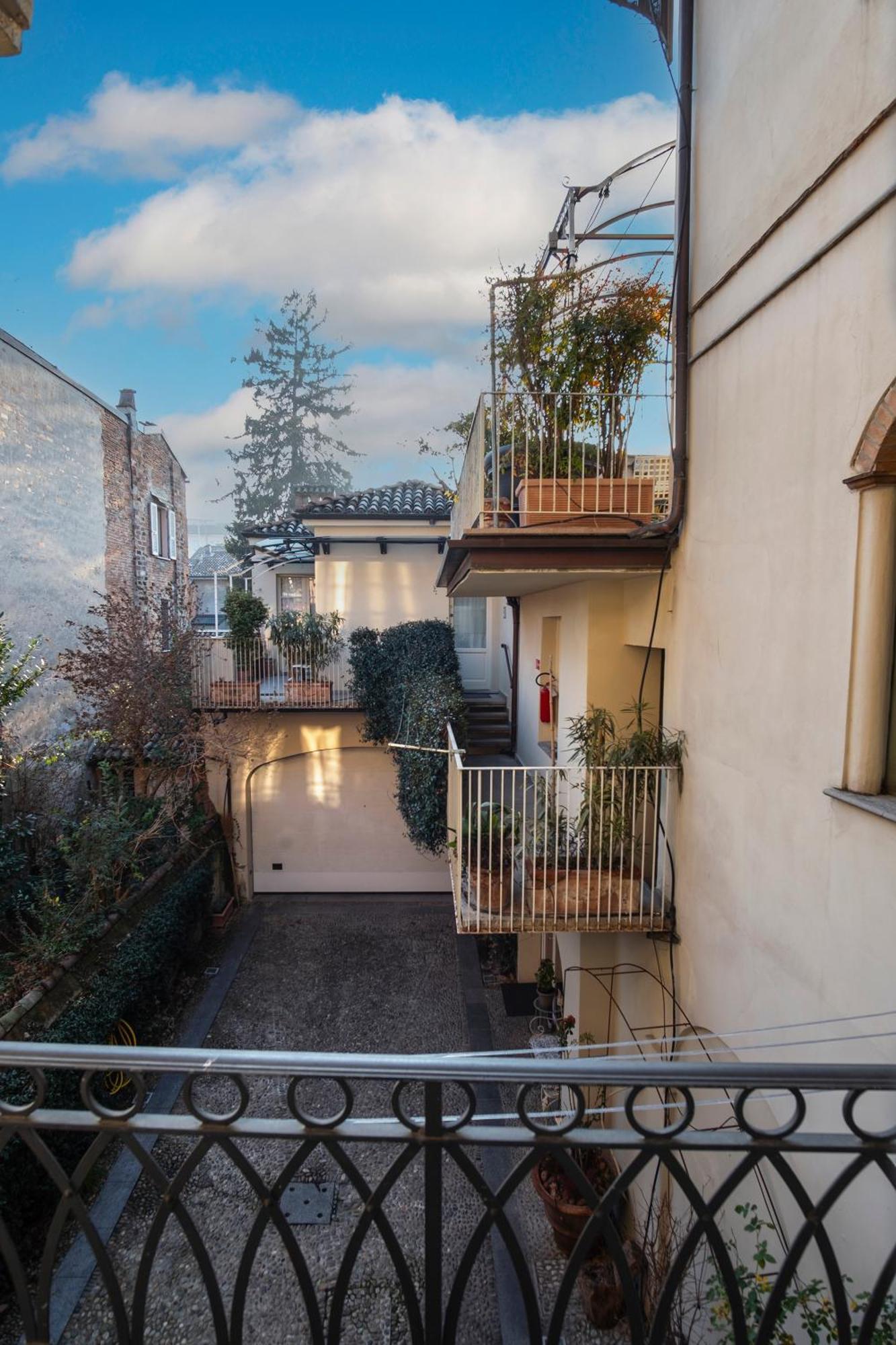 Hotel Il Cortiletto Plasencia Exterior foto